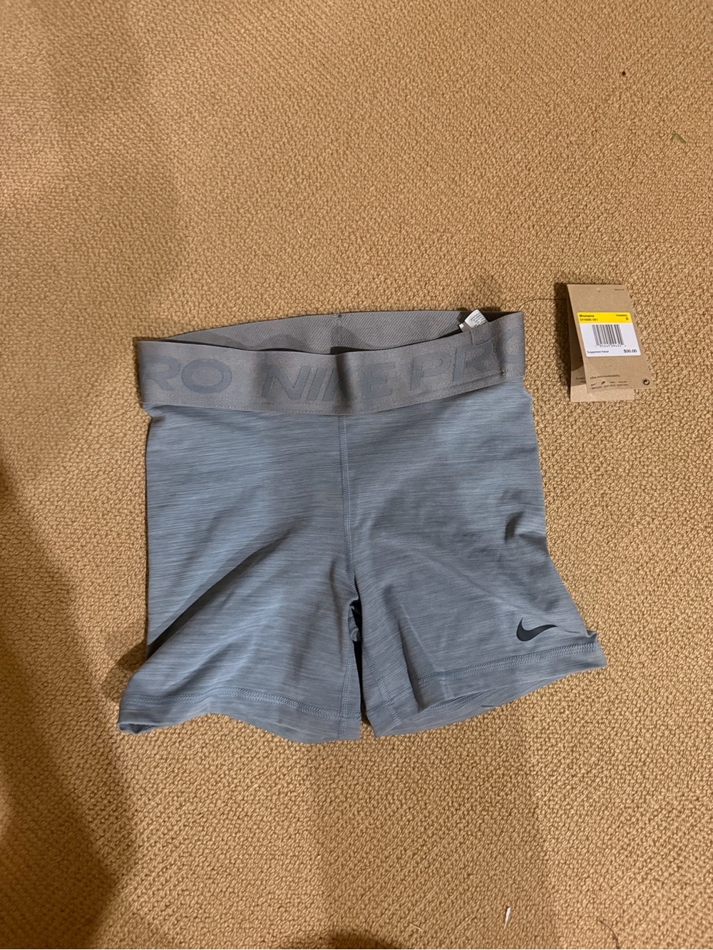 Nike Women’s Light Gray Pro Compression Athletic Shorts 5"